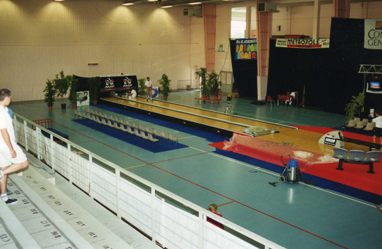arena-2000-png.png